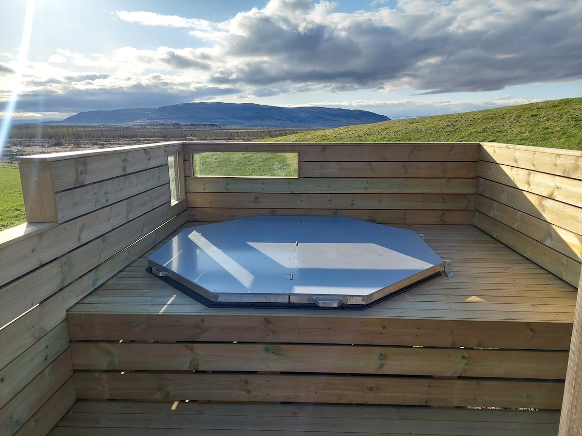 冰岛小木屋-带热水浴缸