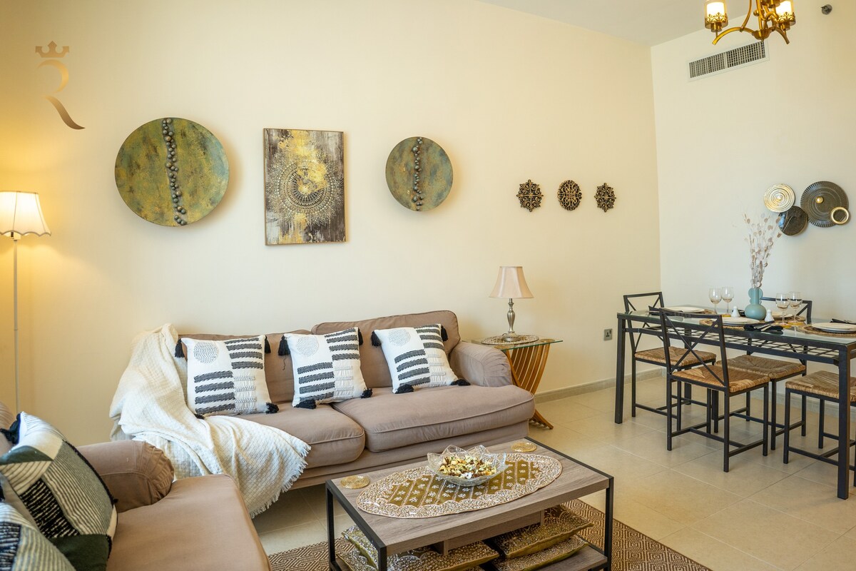 Luxury Oasis: Your Serene 2BR Escape