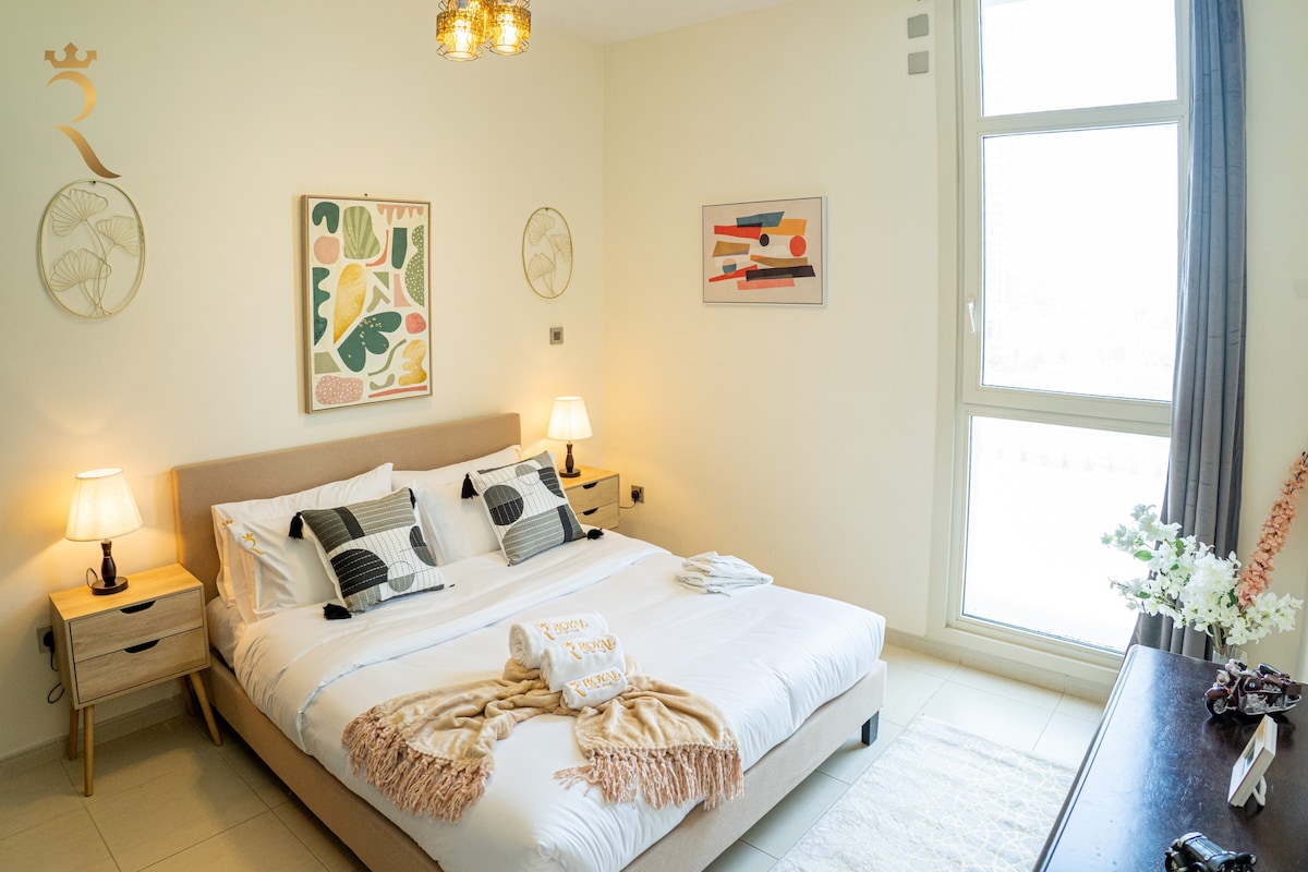 Luxury Oasis: Your Serene 2BR Escape