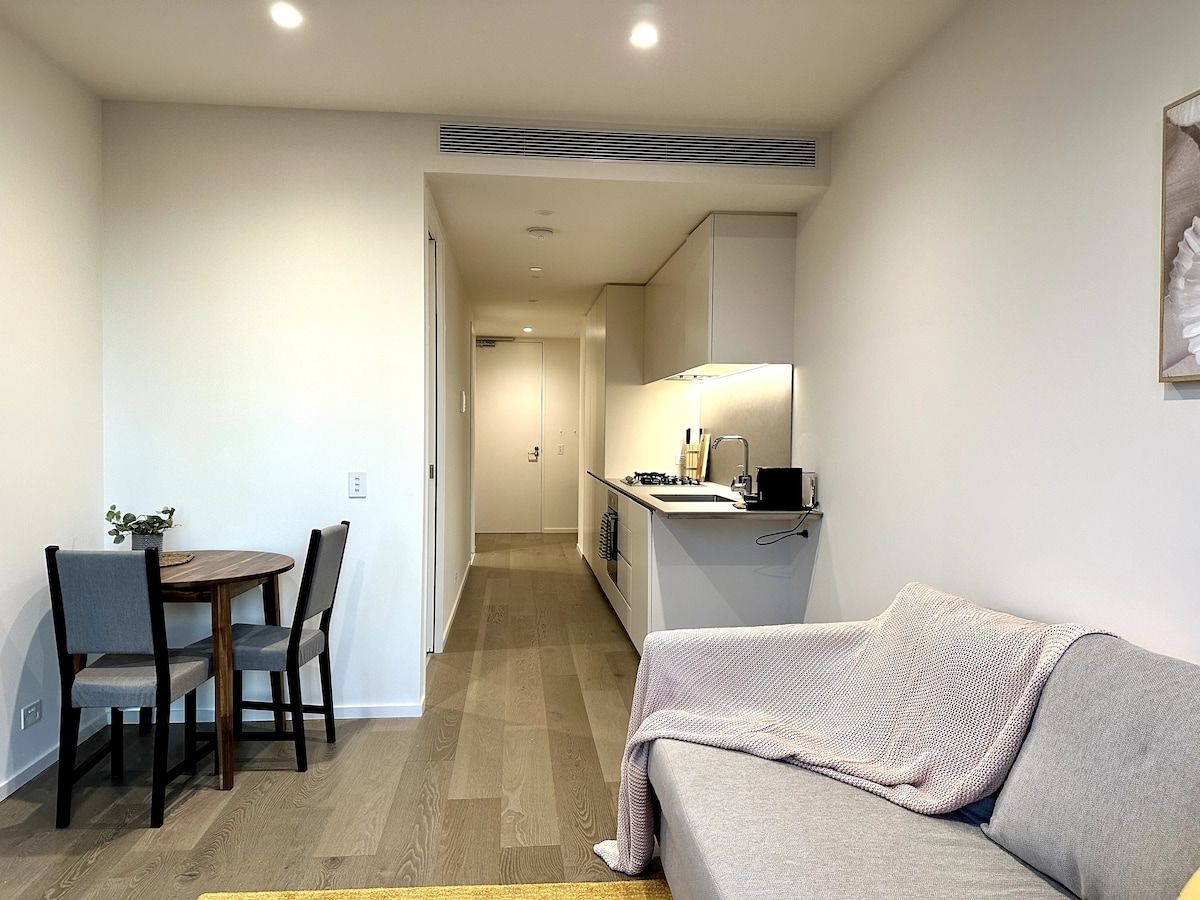 Luxe Southbank | Free parking |Peppa Australia 108