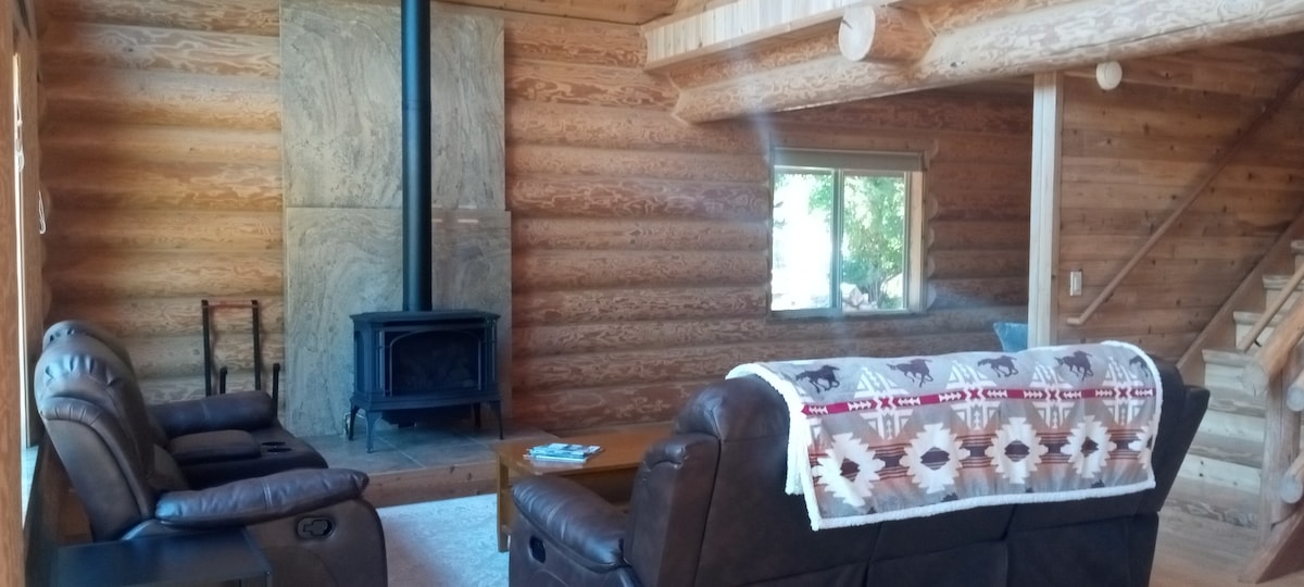 Crescent Bay Log Cabin