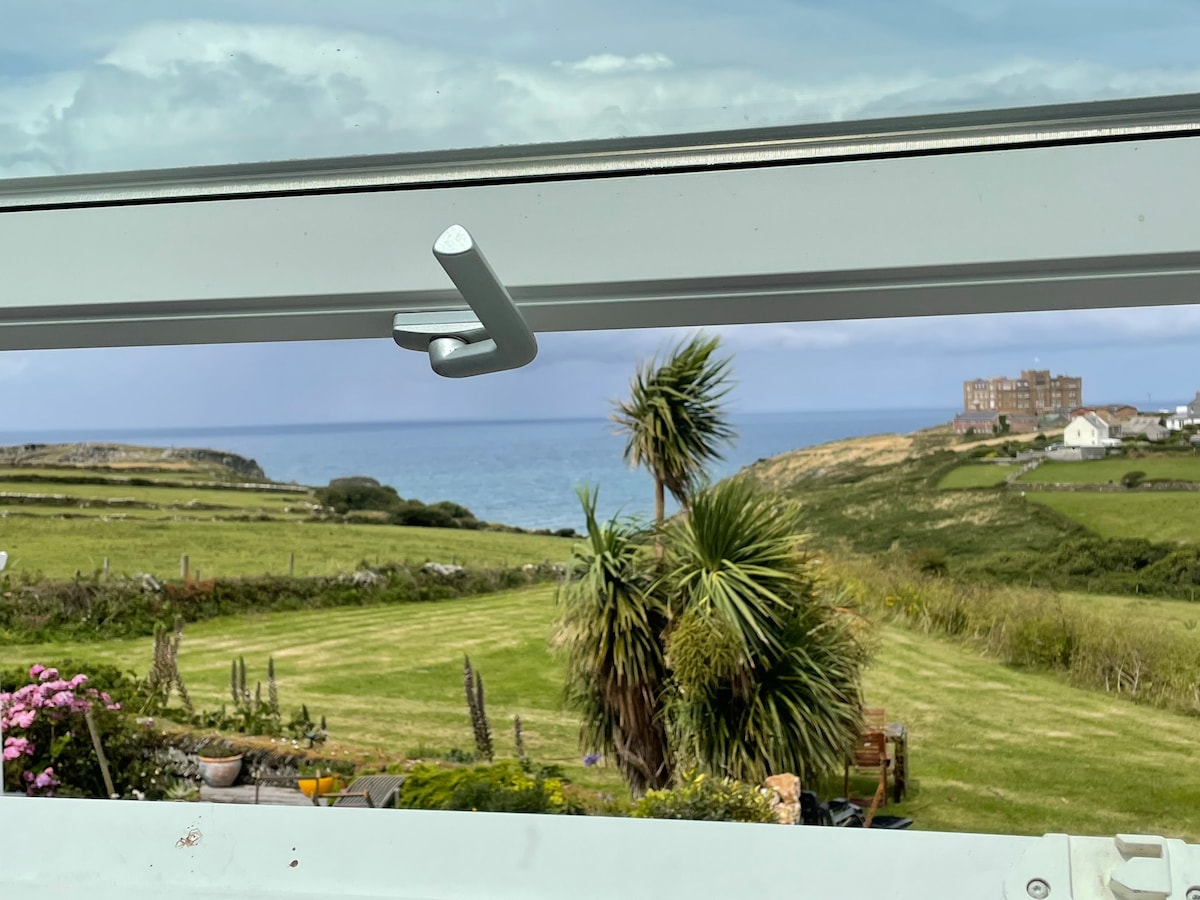 Cornwall sea view studio