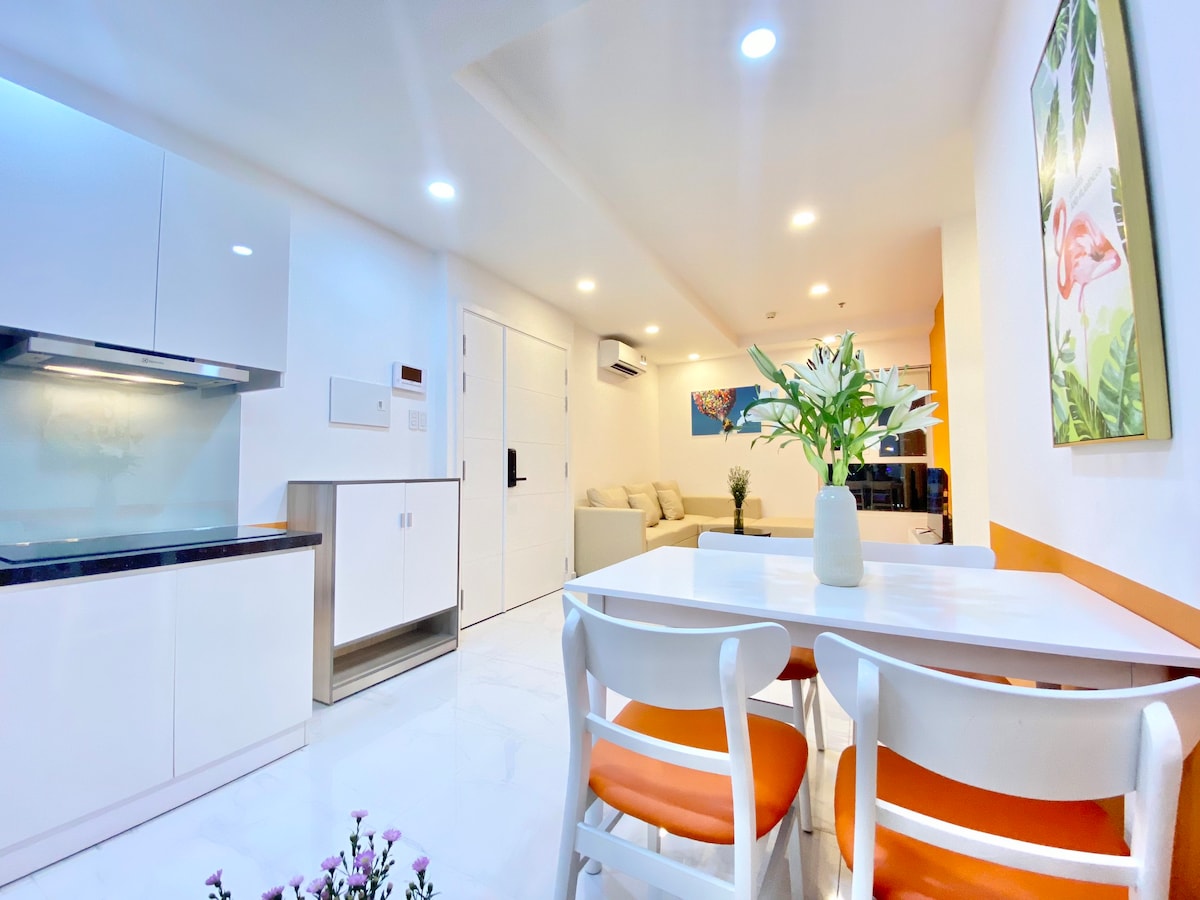 Holiday Apt-Home Away With 2BR In The Heart HCMC