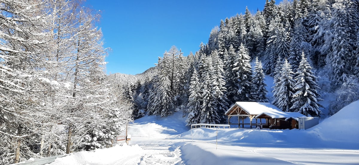 T2 cosy au pieds des pistes Valfréjus