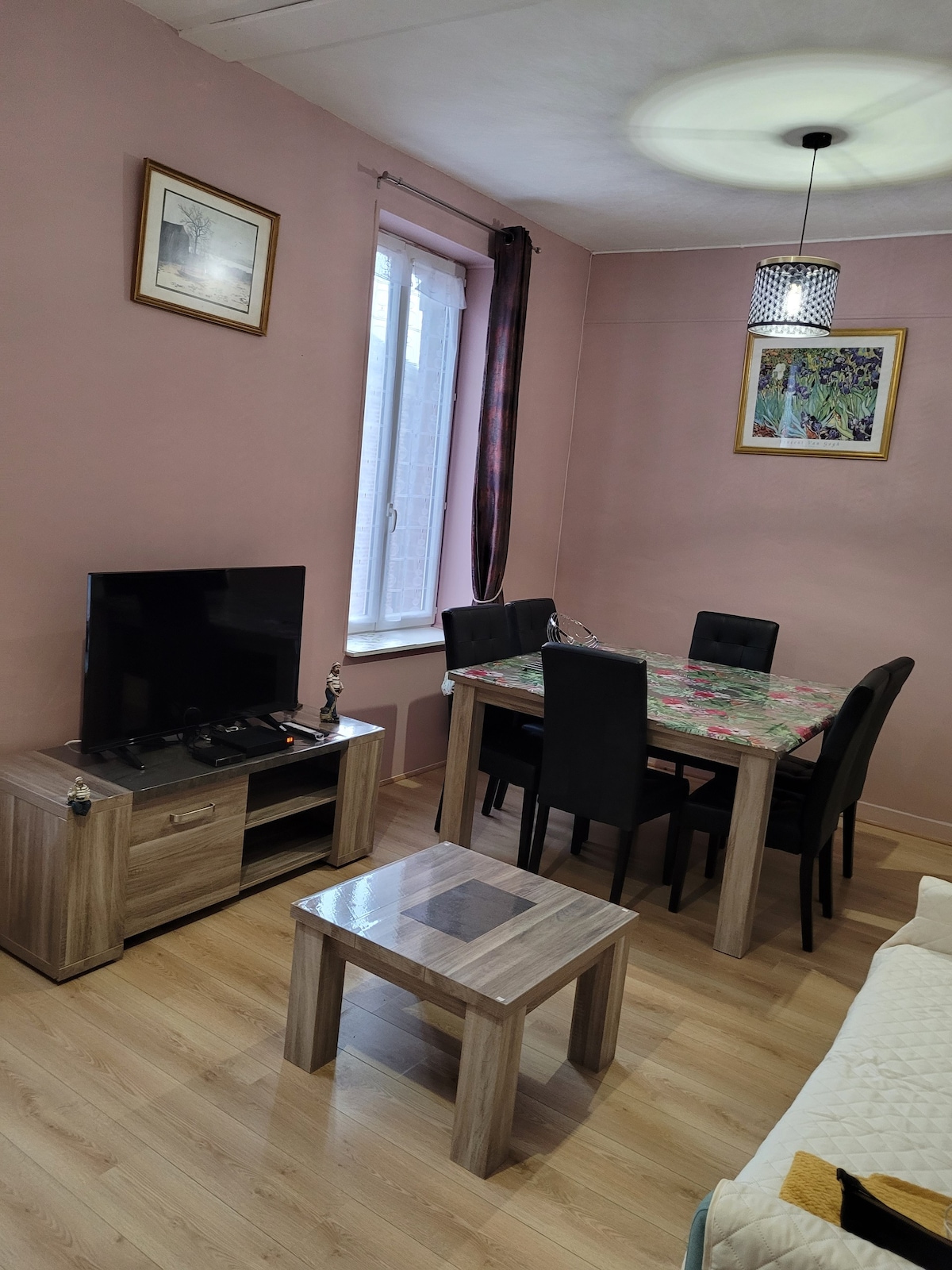 Chez   Régine .    appartement  45m2