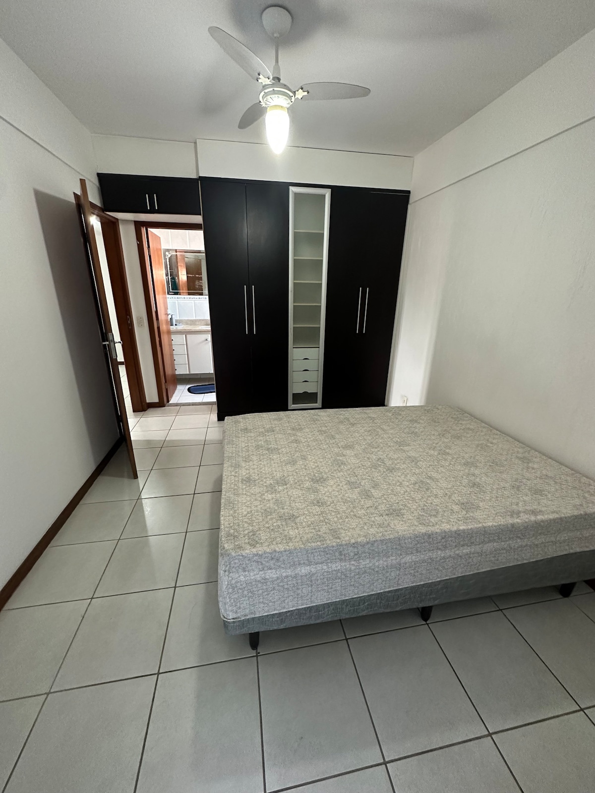 Apartamento em Jardim Camburi