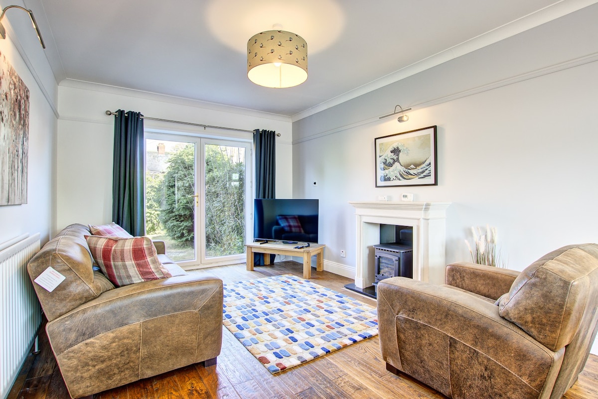 Moorlands - a beautiful home in Durham City