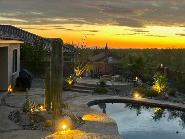 Sonoran Sun at Dos Saguaros