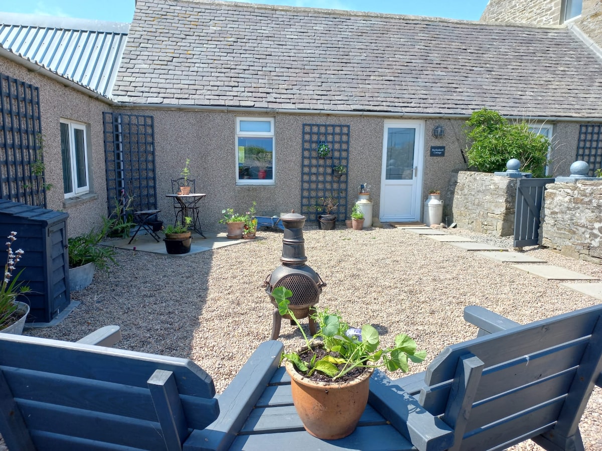 Orkney Retreats Backaskaill Cottage STB 4*