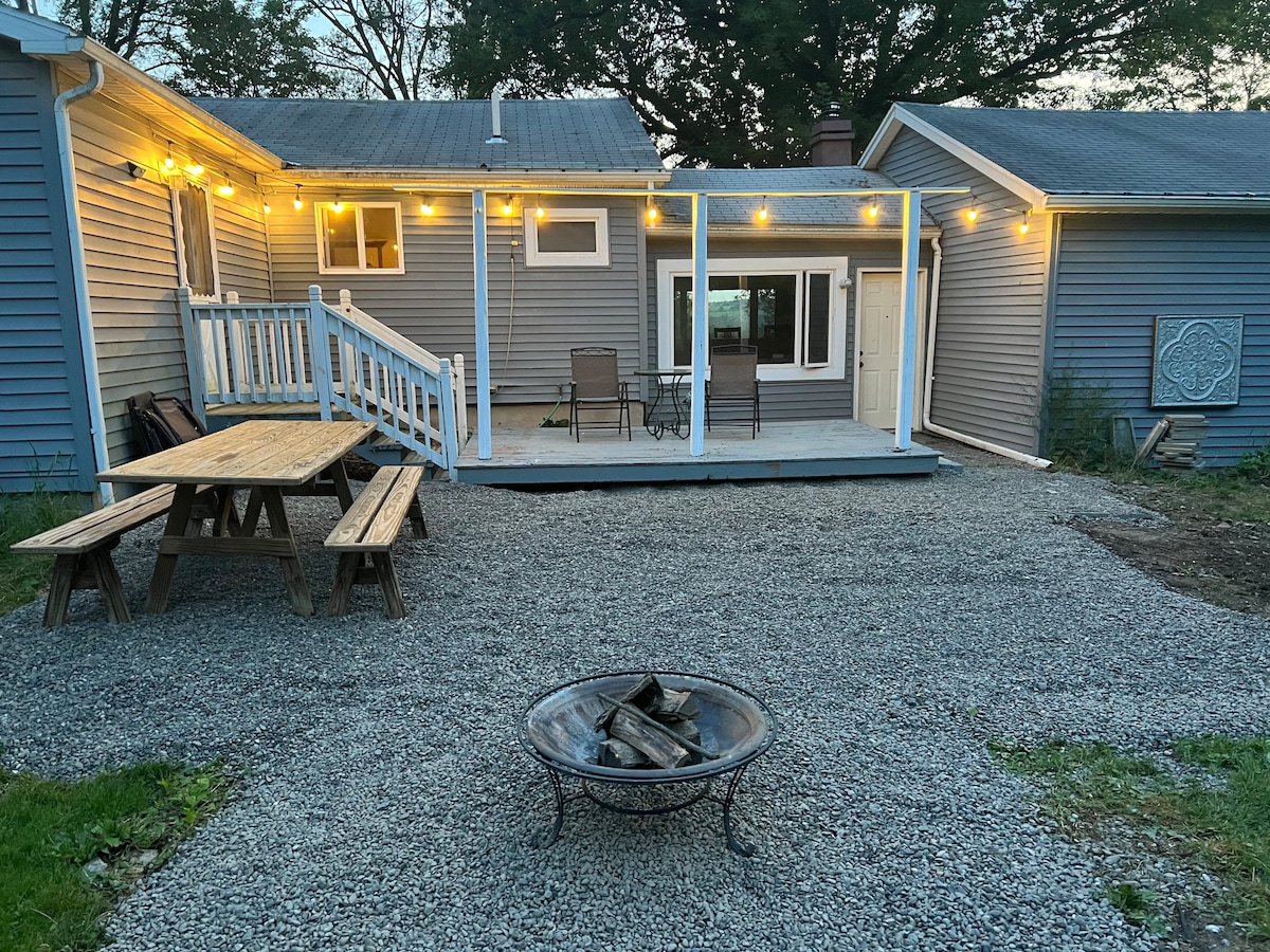 Country home, private gorge, near Ithaca & Cornell