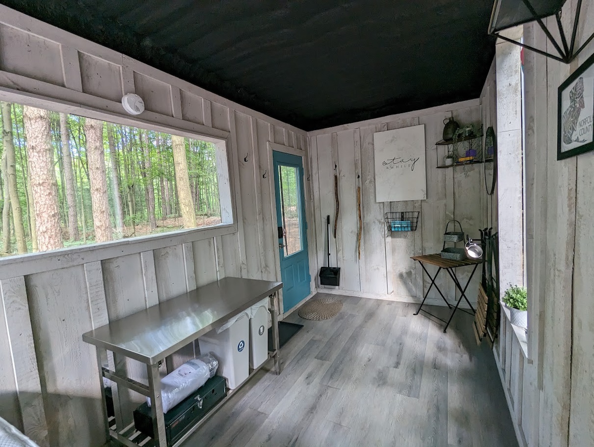 Little Can in the Pines - Bunkie No. 2