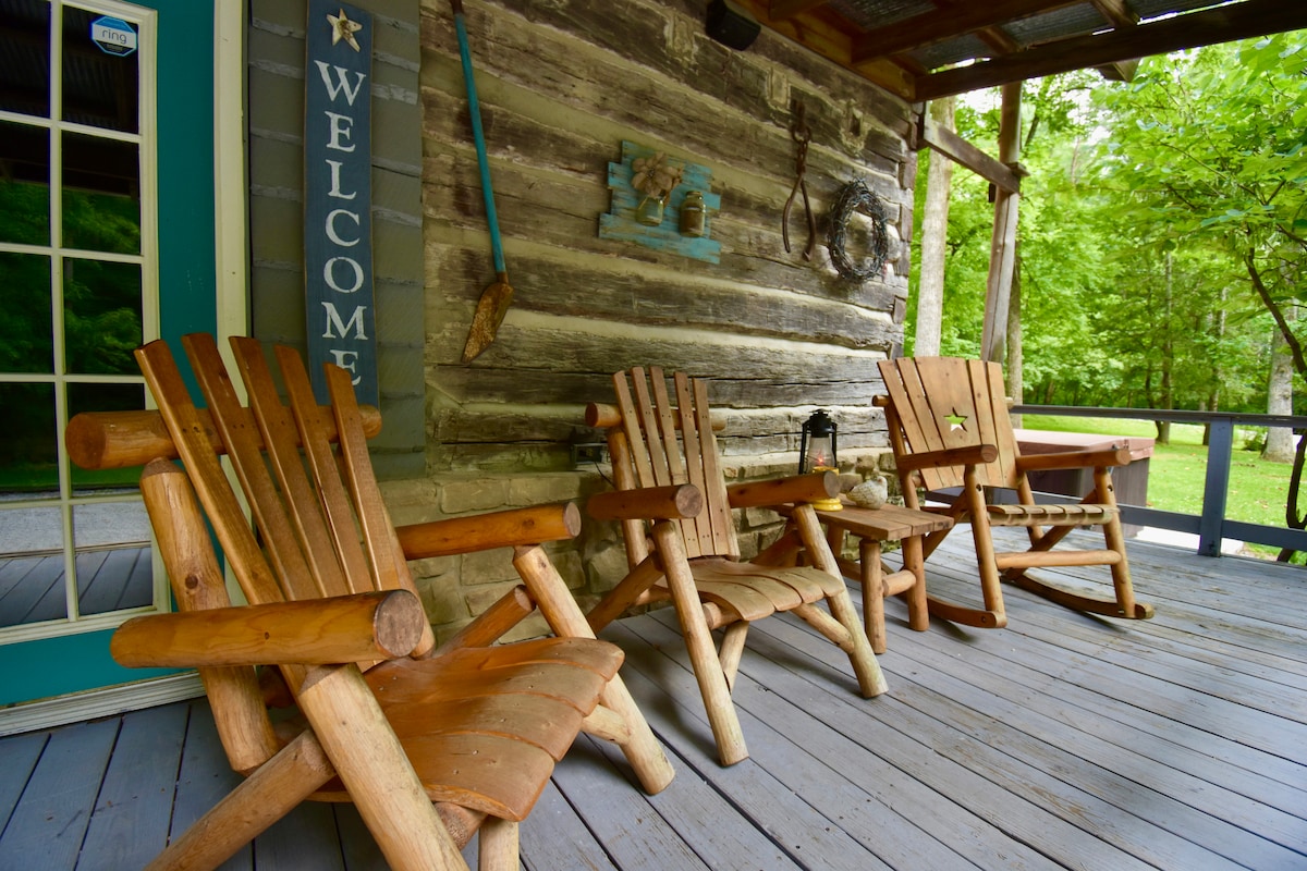 Creekside Cabin