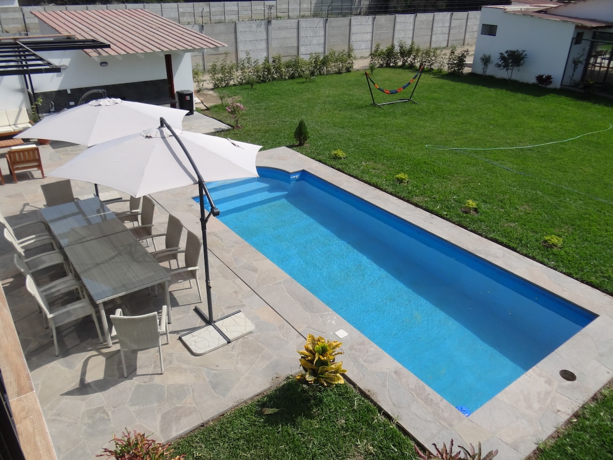 Country House Cieneguilla / Pachacamac