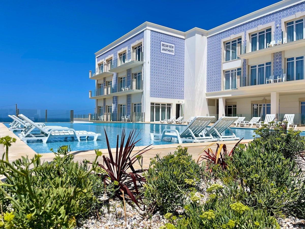 Beach Side Bliss, Ocean View! POOL