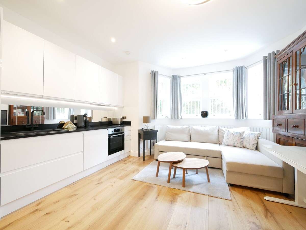 Newly refurbished 2 Bed apartment in Paddington