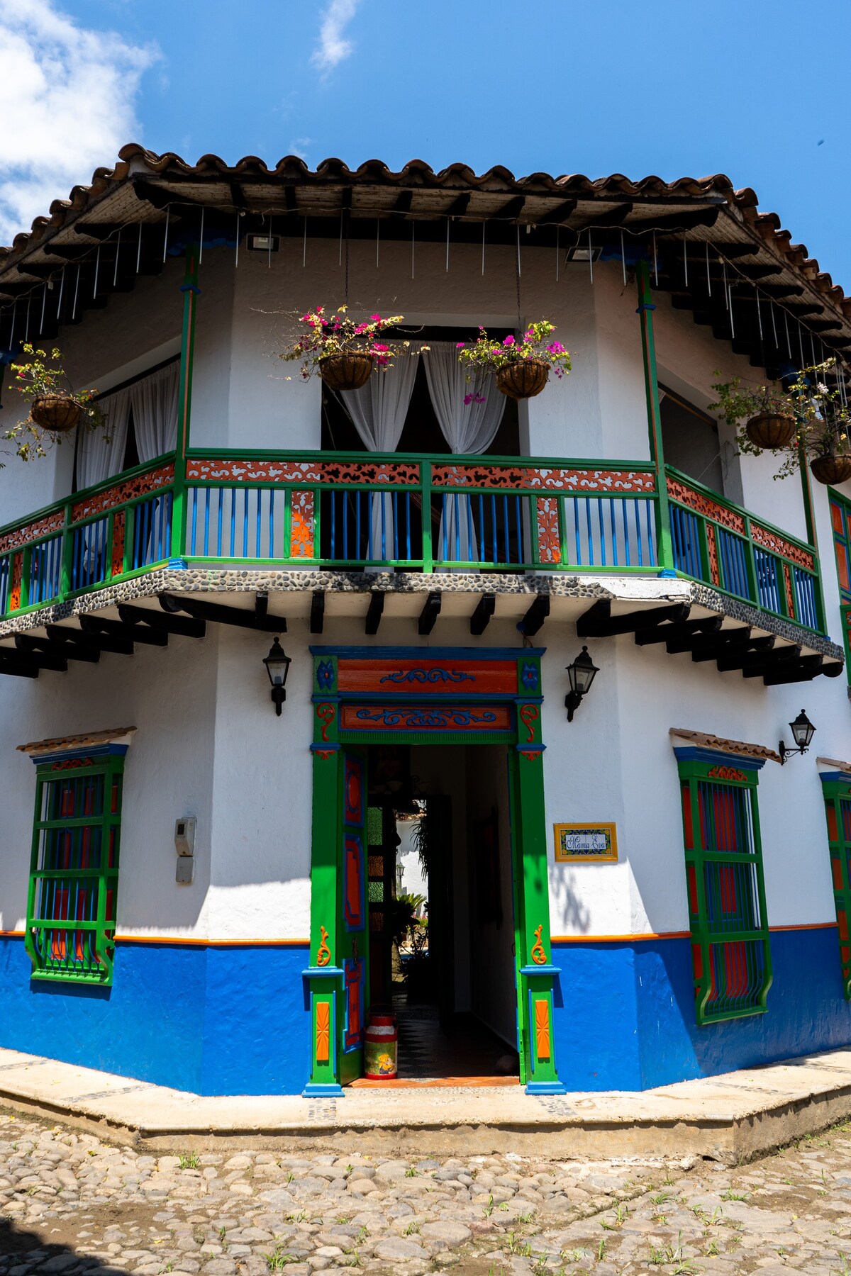 Casa Mamá Eva, Cauca Viejo