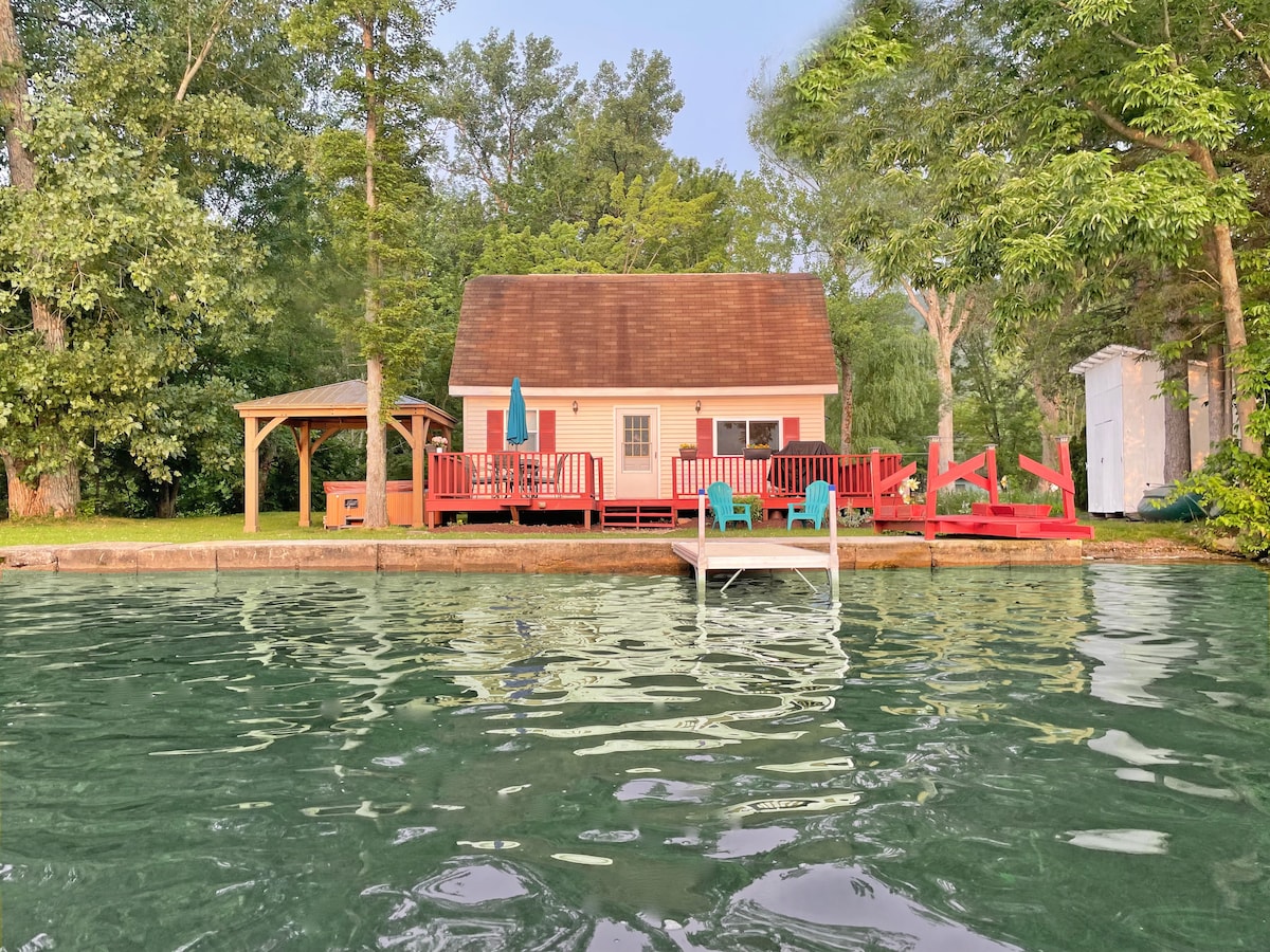 DeRuyter Lakefront Camp w/ Dock & Hot Tub, 3br