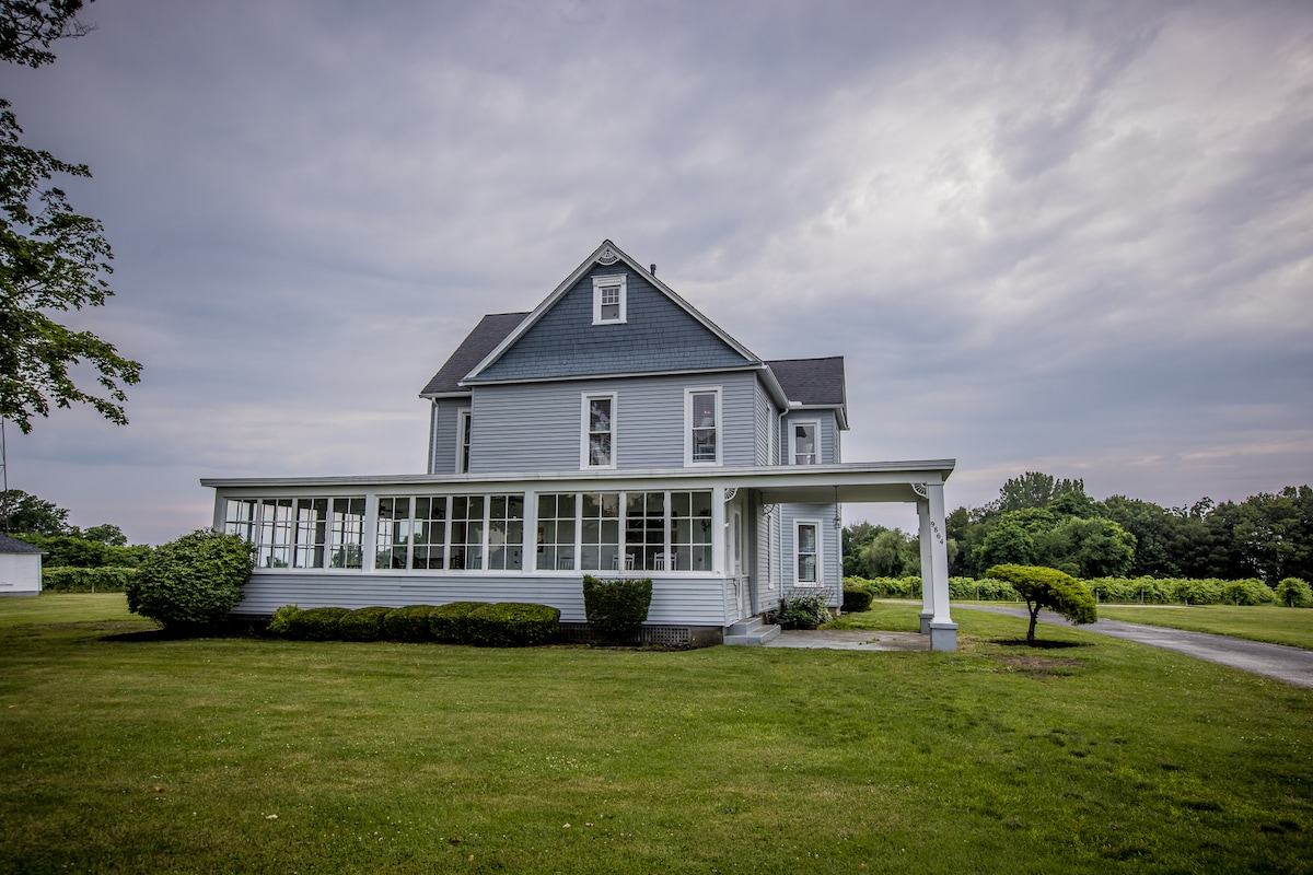 Lakeside Vineyard Farmhouse