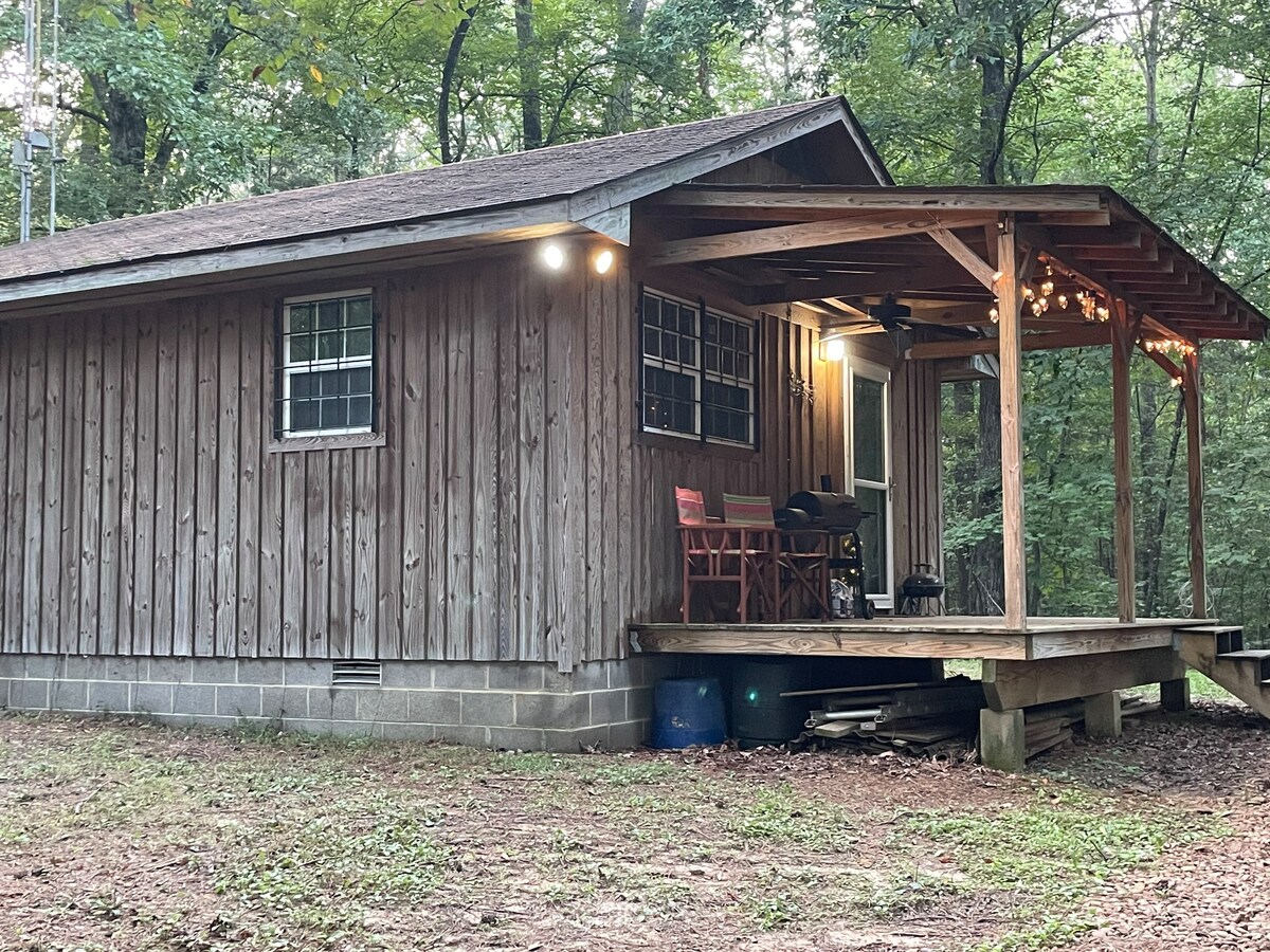 Tumbling Creek Cabin