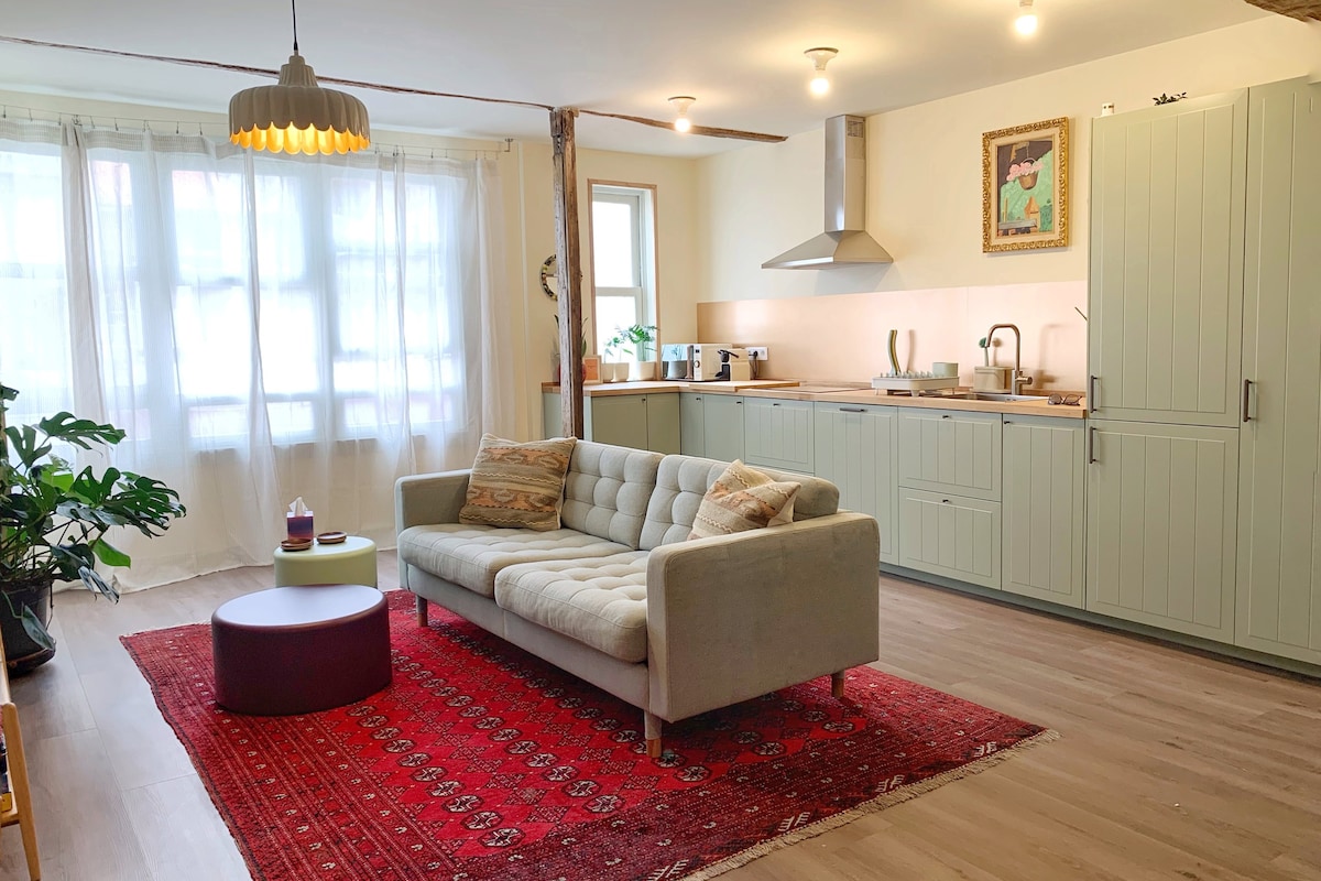 New charming flat in historic center