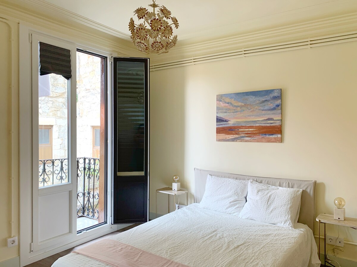 New charming flat in historic center