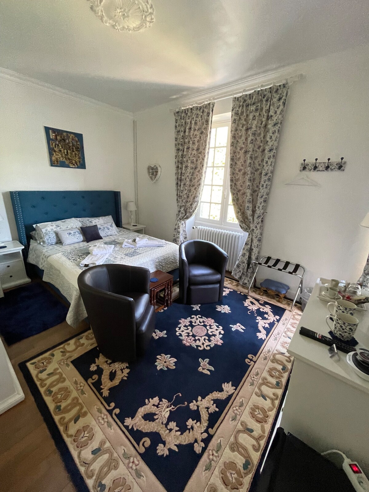 Chambres 1 -The Blue Room-Luxury-Double room-Ensui