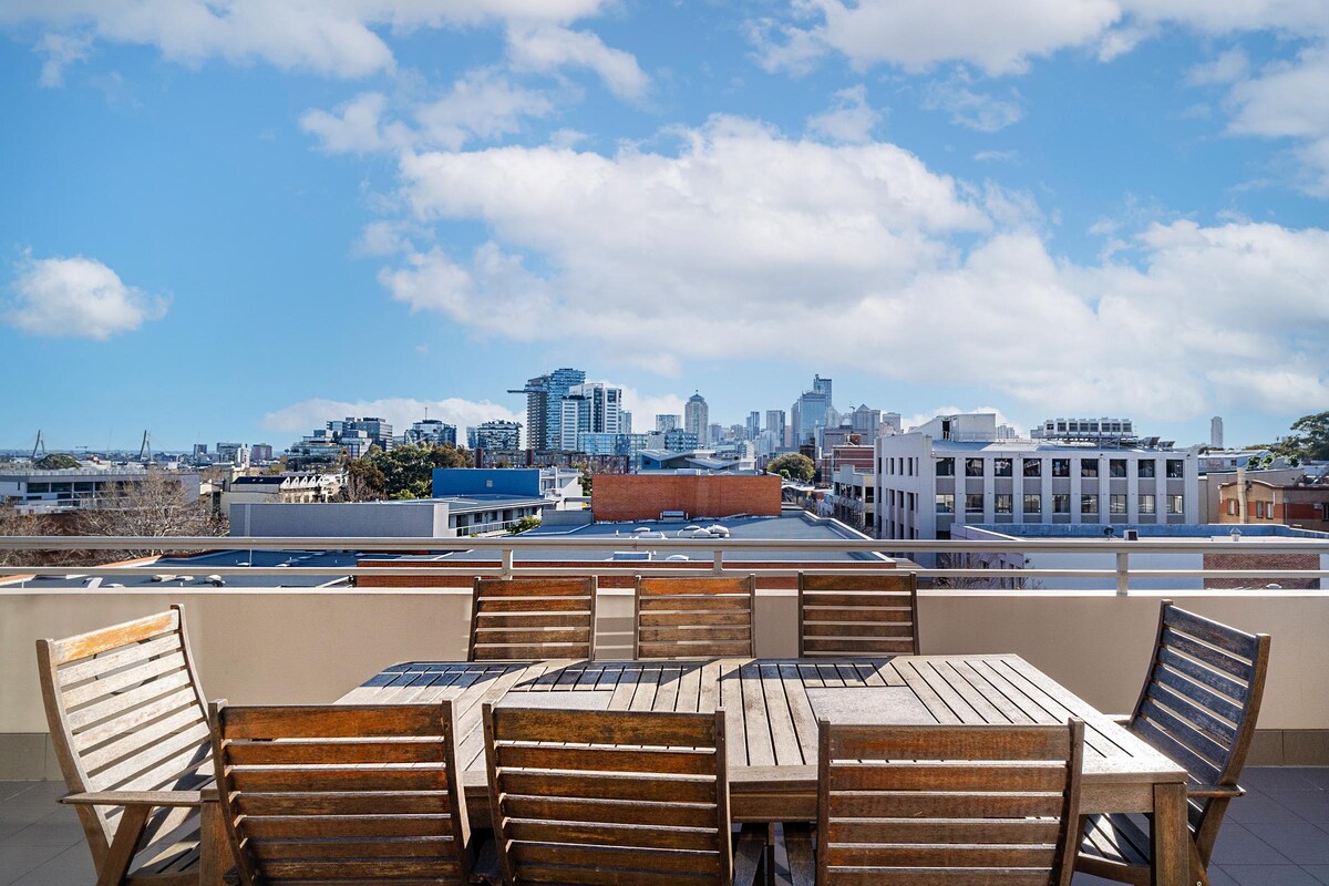 Redfern Horizons: An Unforgettable Rooftop Escape