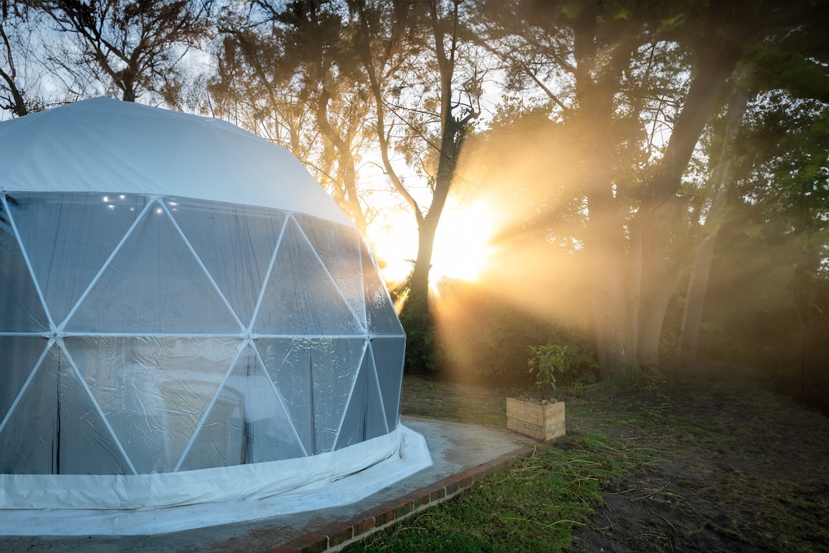 Dome Glamping SA Luxury Tents