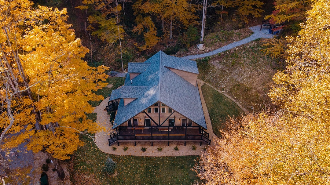 Sky's Creek Retreat on 7 acres Brand New Hot Tub!