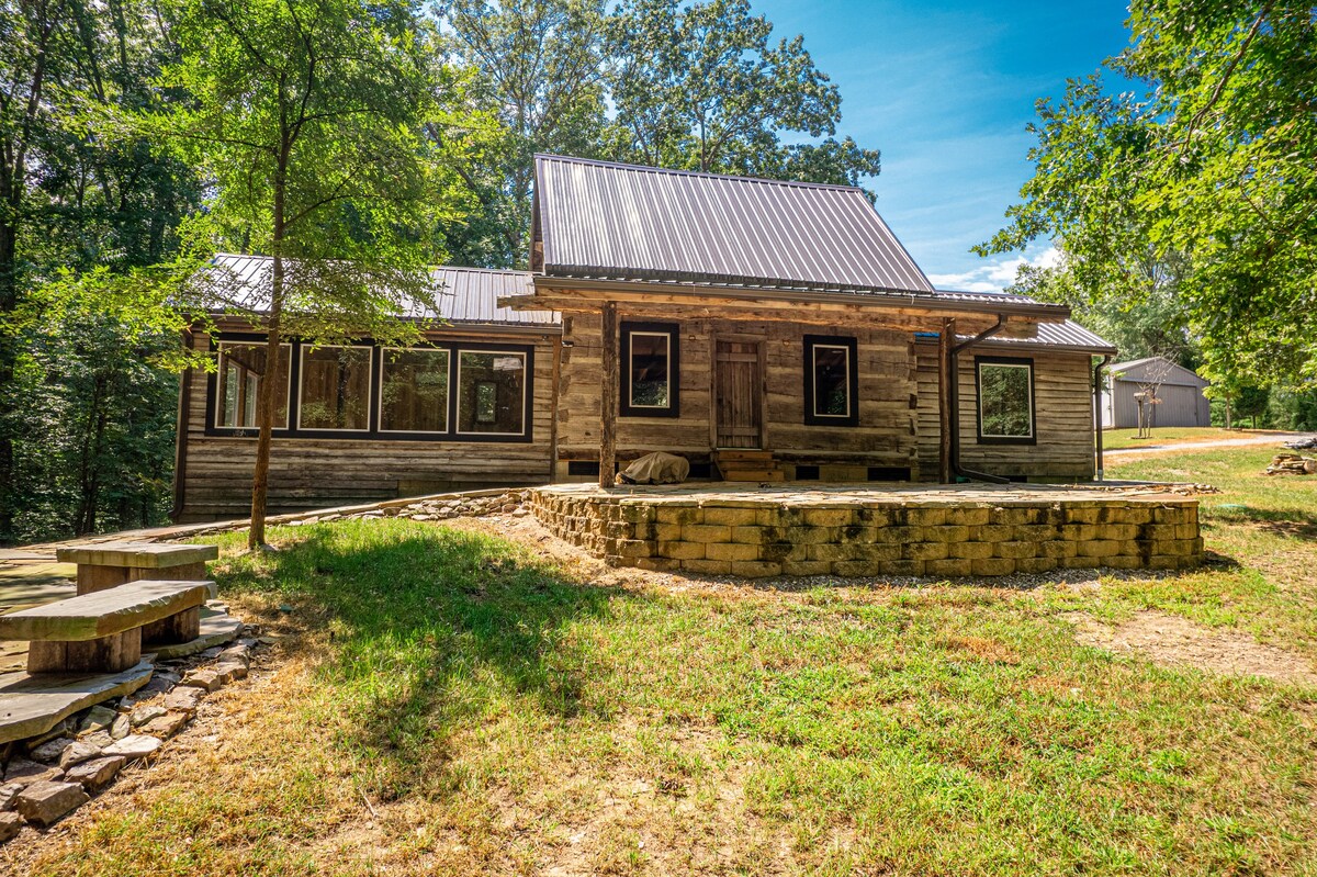 Modern cabin in a country setting