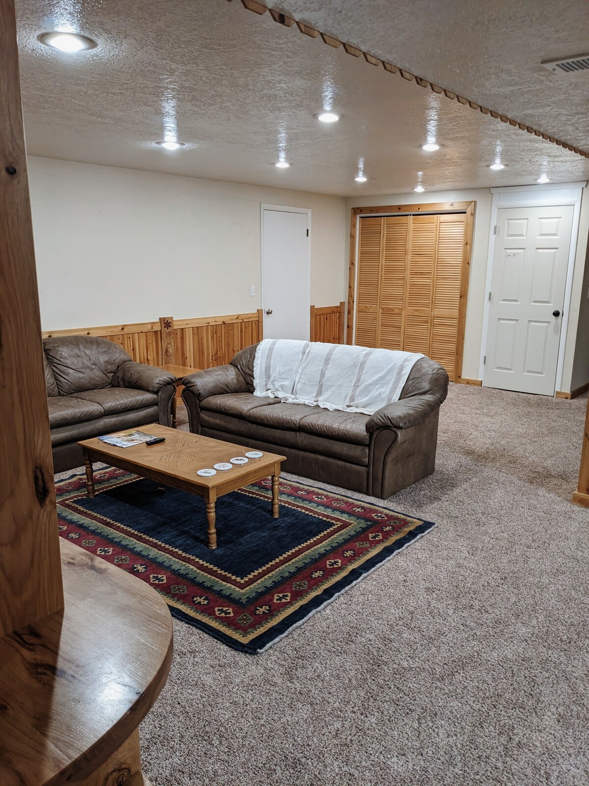 Cozy Basement Apartment