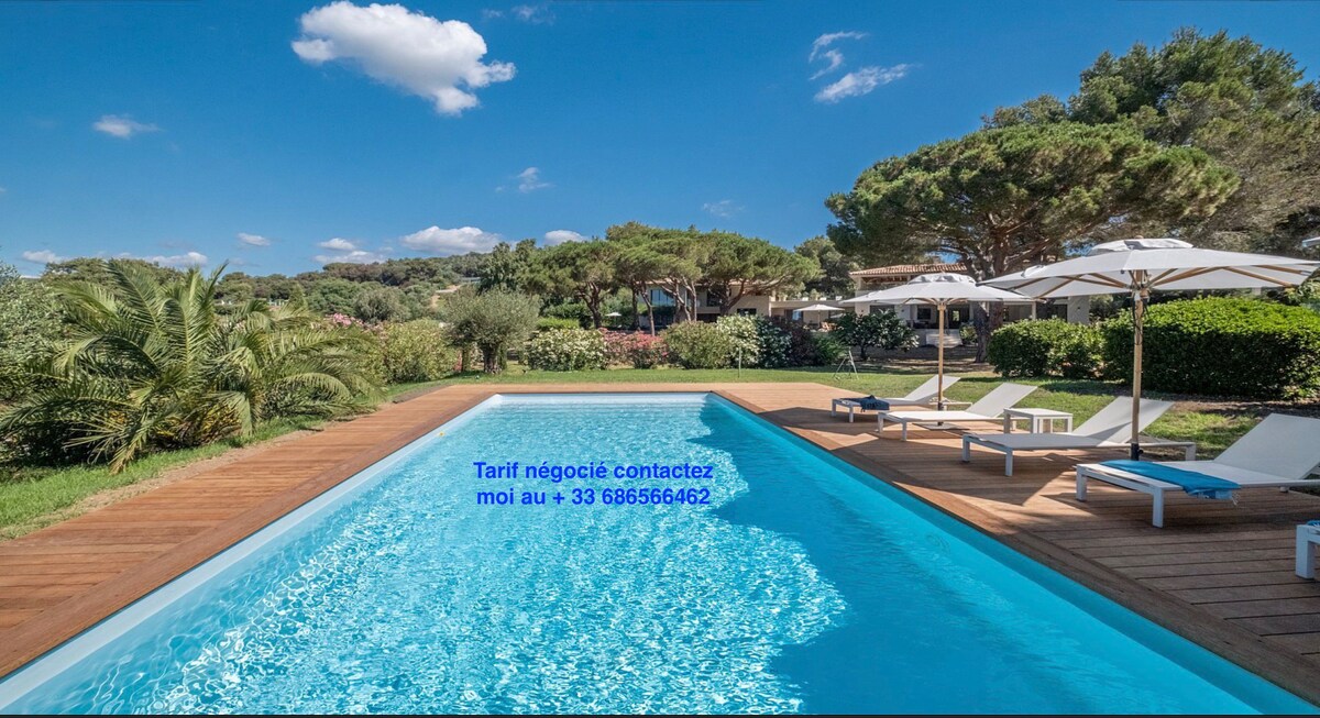 Gigaro Paradise luxury villa.