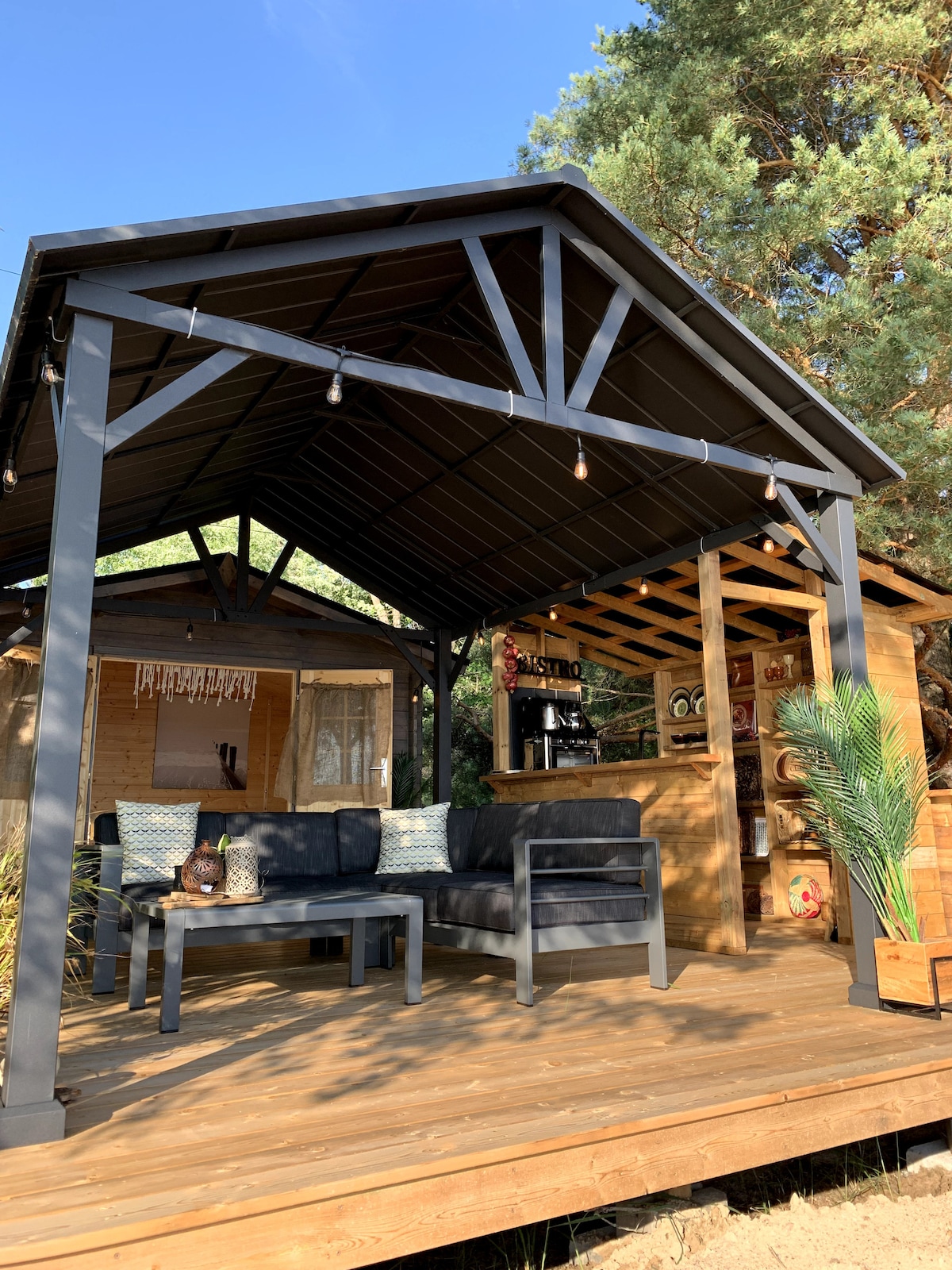 Beach Bunkie + Bistro Bar