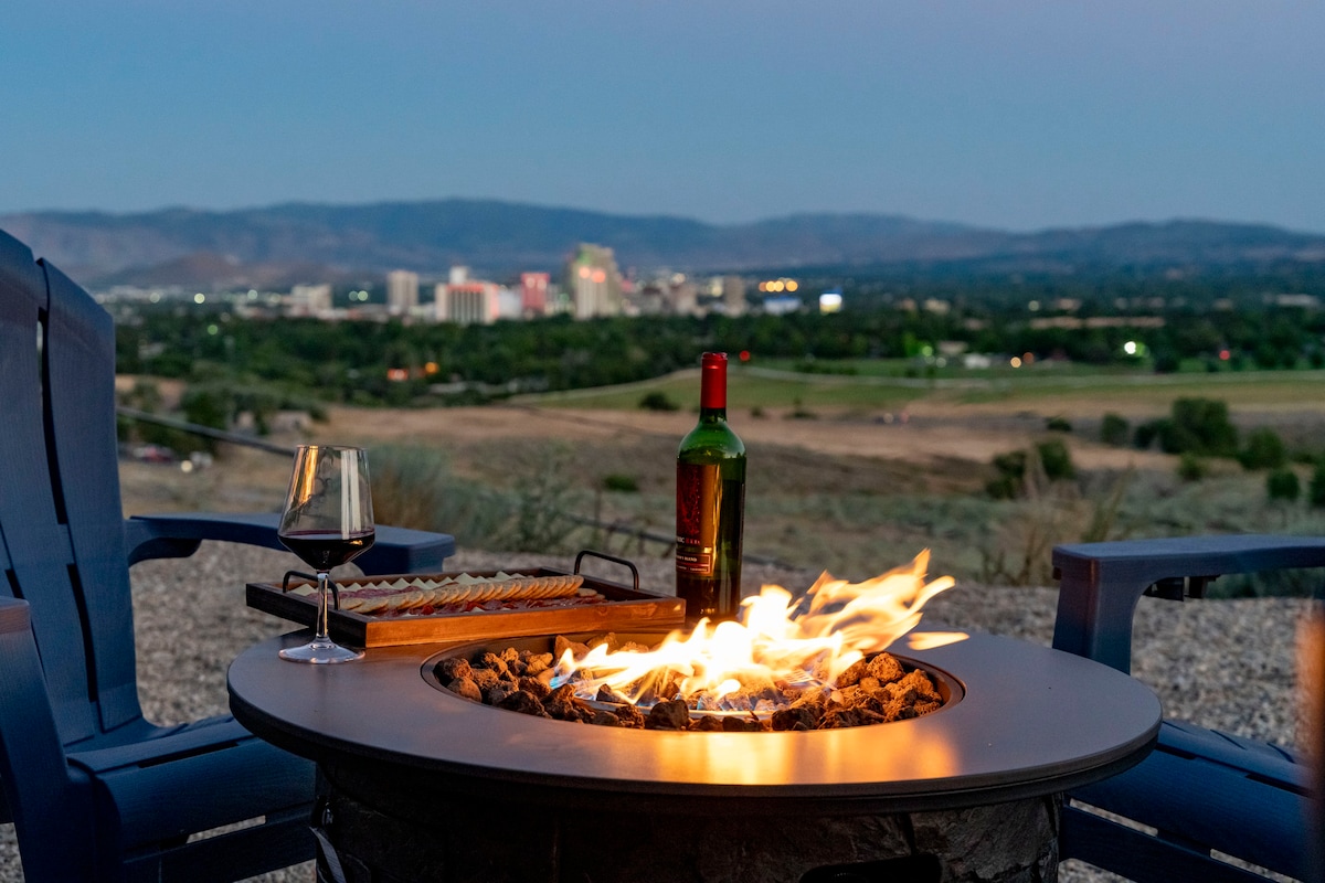 The Hill House Near Tahoe SPA FirePit BBQs & Views