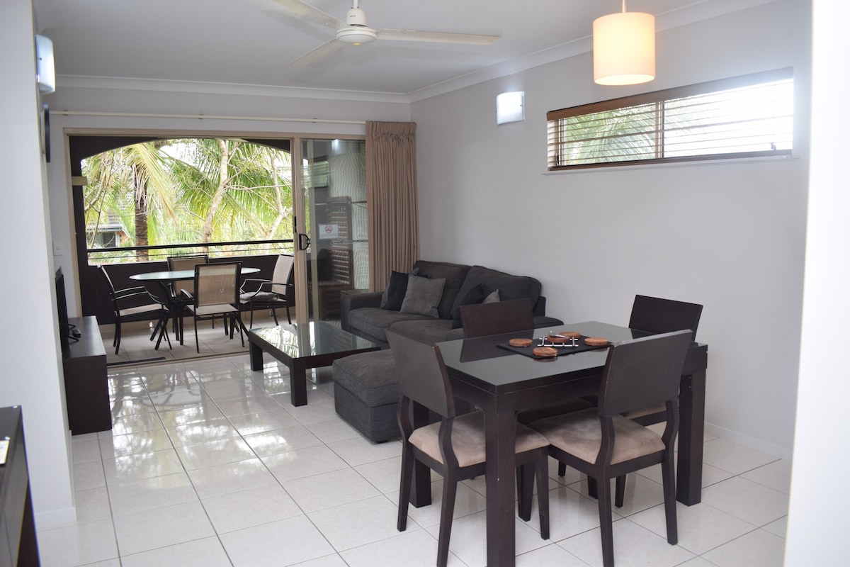 (GR631) Tropical Resort - Lovely Two Bedroom Unit