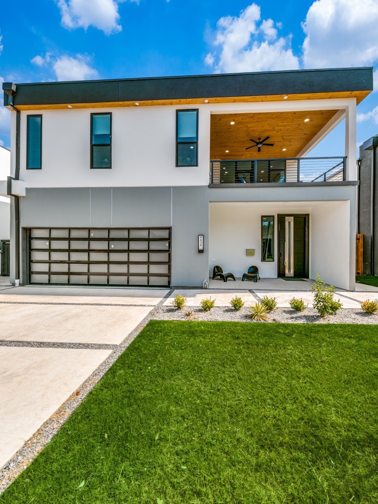 Sleek | Preston Hollow | Pool