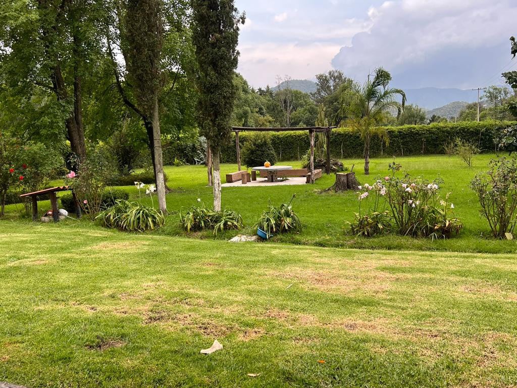 Rest house距布拉沃山谷（ Valle De Bravo ） 30分钟