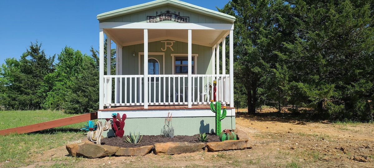 Texas Charm on the farm