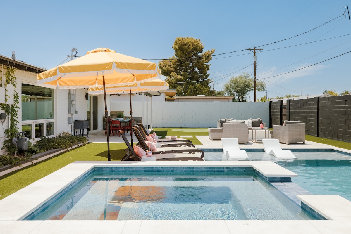 Scottsdale Resort Style home w/Heated Pool&Hot Tub