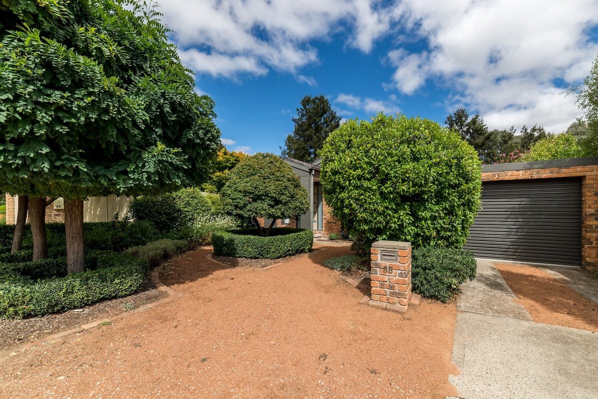 Modern 3BR in Macquarie