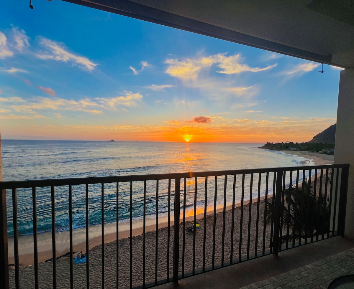 Luxury Ocean Front W/Private Beach, Pool, & HotTub