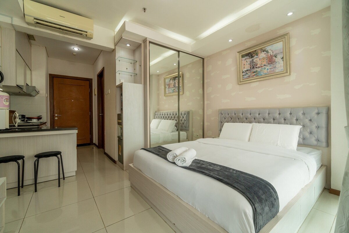 Exclusive & Cozy studio in central Jakarta, SCBD