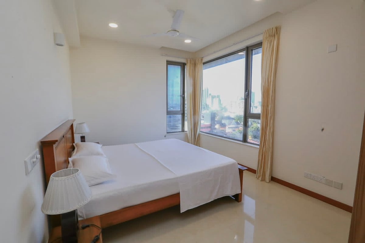 Luxury apartment, Colombo