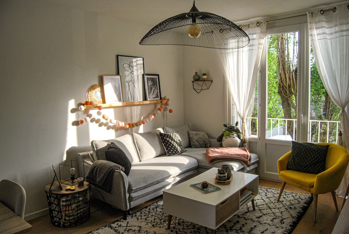 Chambre au calme dans un appartement lumineux