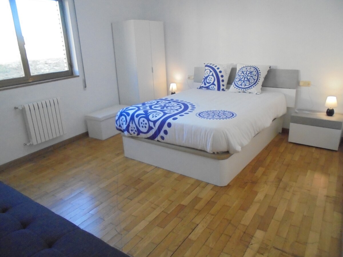 Apartment with 3 double bedrooms