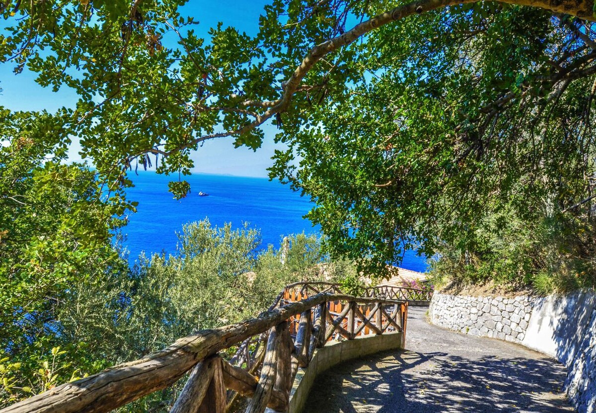 villa on the Amalfi coast