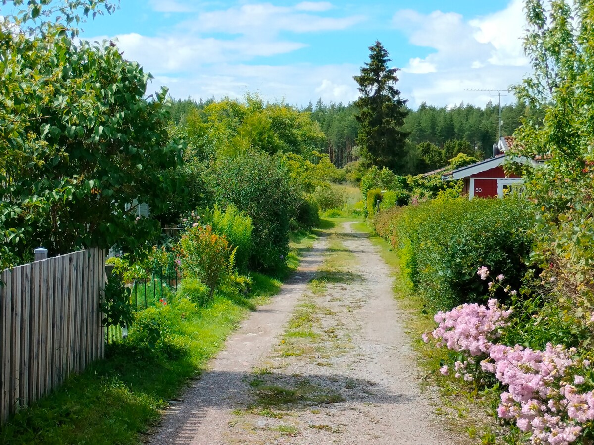 Tiny House - i naturen & nåbar med kollektivtrafik