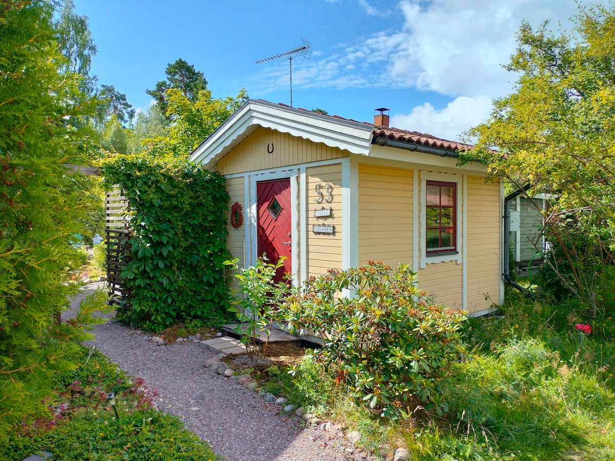 Tiny House - i naturen & nåbar med kollektivtrafik