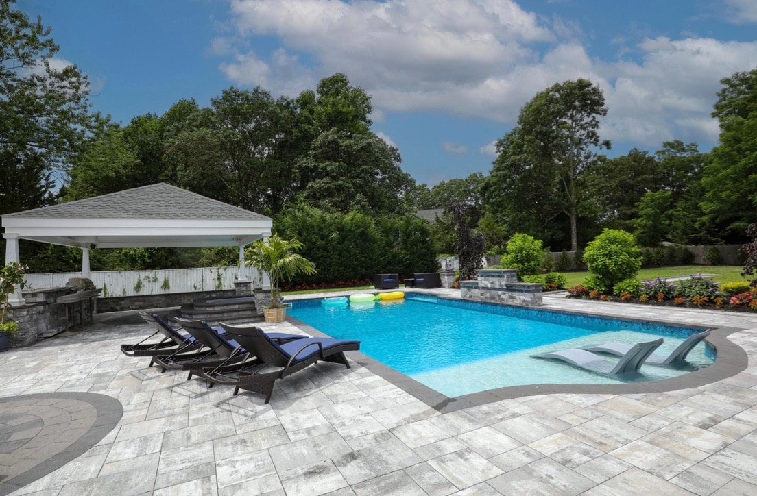 Private Oasis Near The Hamptons