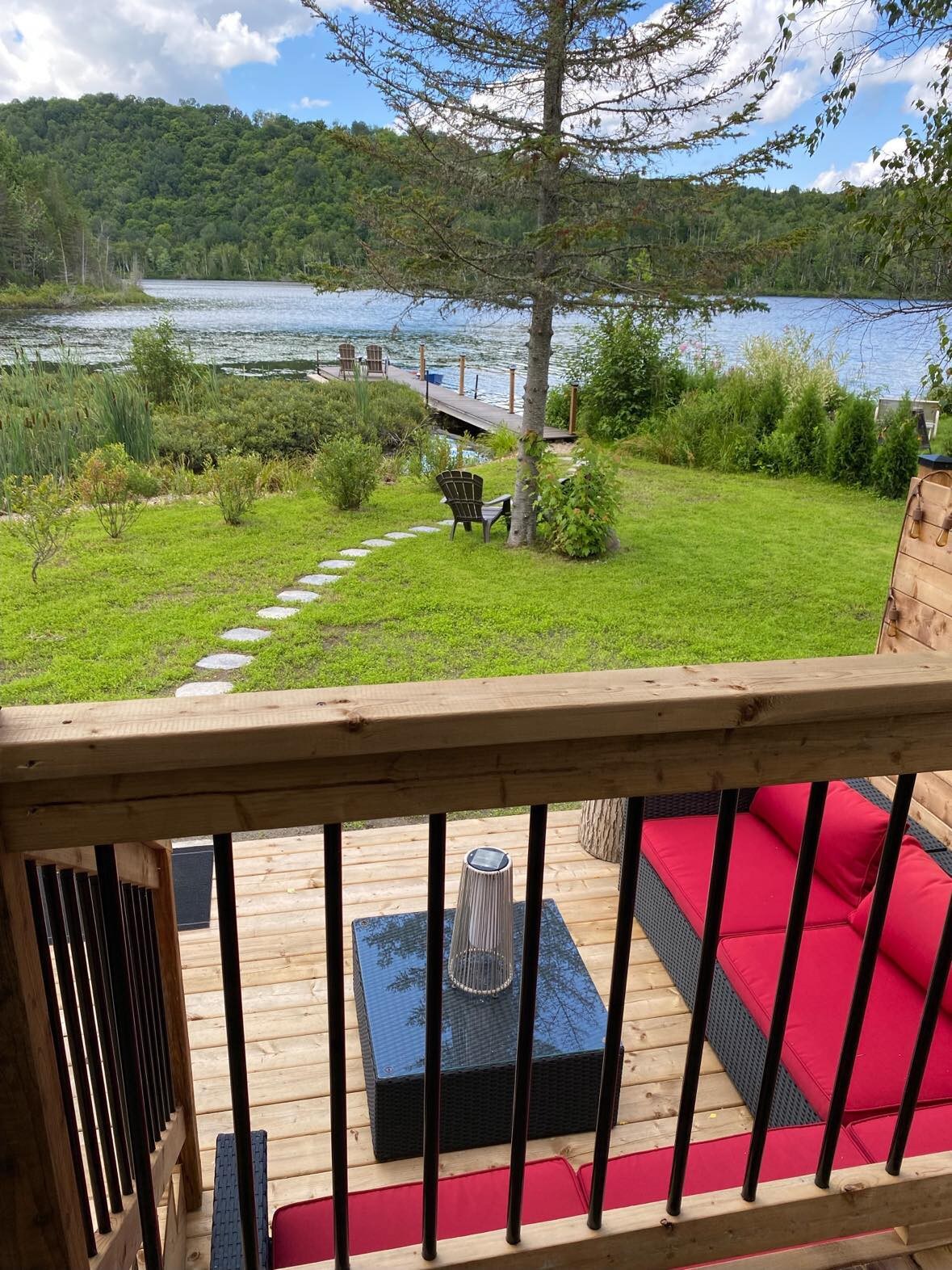 Chalet Chaleureux avec Wi-Fi et Vue sur le Lac